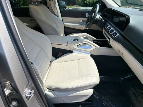 Used 2020 Mercedes-Benz GLS 450 4MATIC image 13