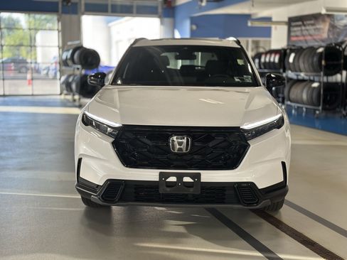 Used 2023 Honda CR-V Sport image 2
