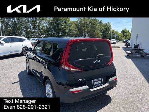 Used 2022 Kia Soul LX w/ Technology Package FWD image 7
