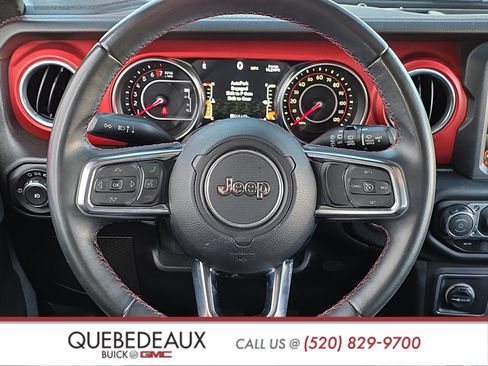 Used 2018 Jeep Wrangler Unlimited Rubicon AWD/4WD image 13