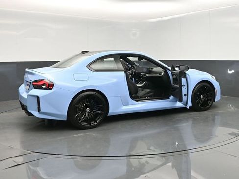 Used 2023 BMW M2 w/ Lighting Package image 71