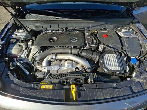 Used 2026 Mercedes-Benz GLB 250 4MATIC image 27