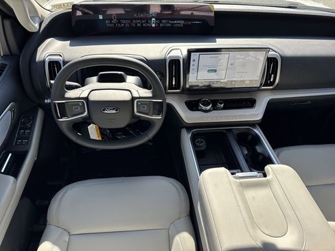 New 2026 Ford Expedition Max Active image 24