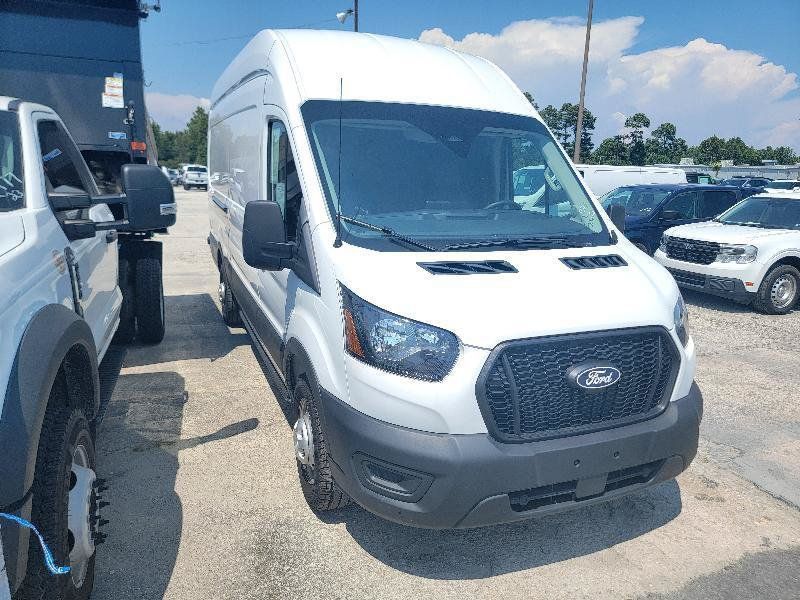 Used 2026 Ford Transit 350 148 High Roof Extended w/ Load Area Protection Package RWD image 3