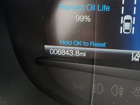 Used 2023 Ford Edge Titanium w/ Equipment Group 301A image 18