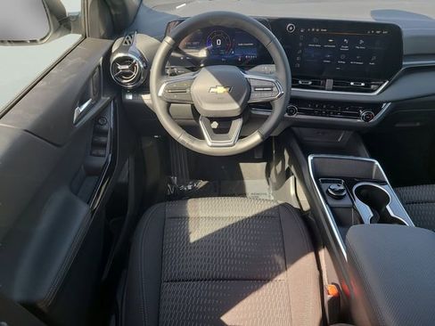 New 2026 Chevrolet Equinox LT FWD image 13