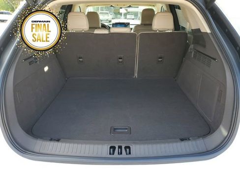 Certified 2023 Lincoln Nautilus Reserve image 19