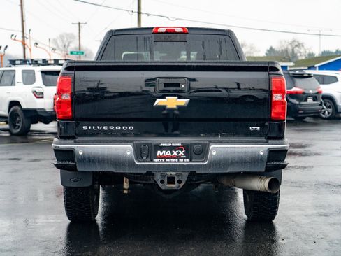 Used 2016 Chevrolet Silverado 2500 LTZ w/ Duramax Plus Package image 11