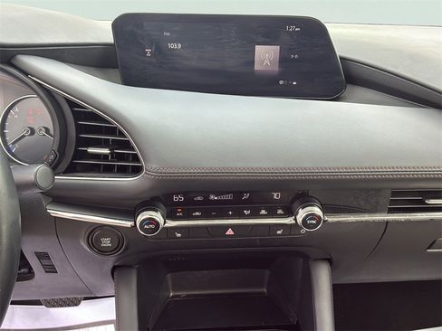 Used 2025 MAZDA MAZDA3 s image 26