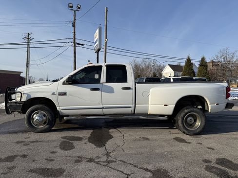 Used 2007 Dodge Ram 3500 Truck Laramie image 3