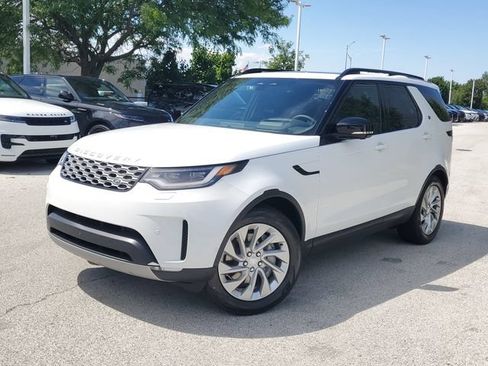 New 2026 Land Rover Discovery S AWD/4WD image 35