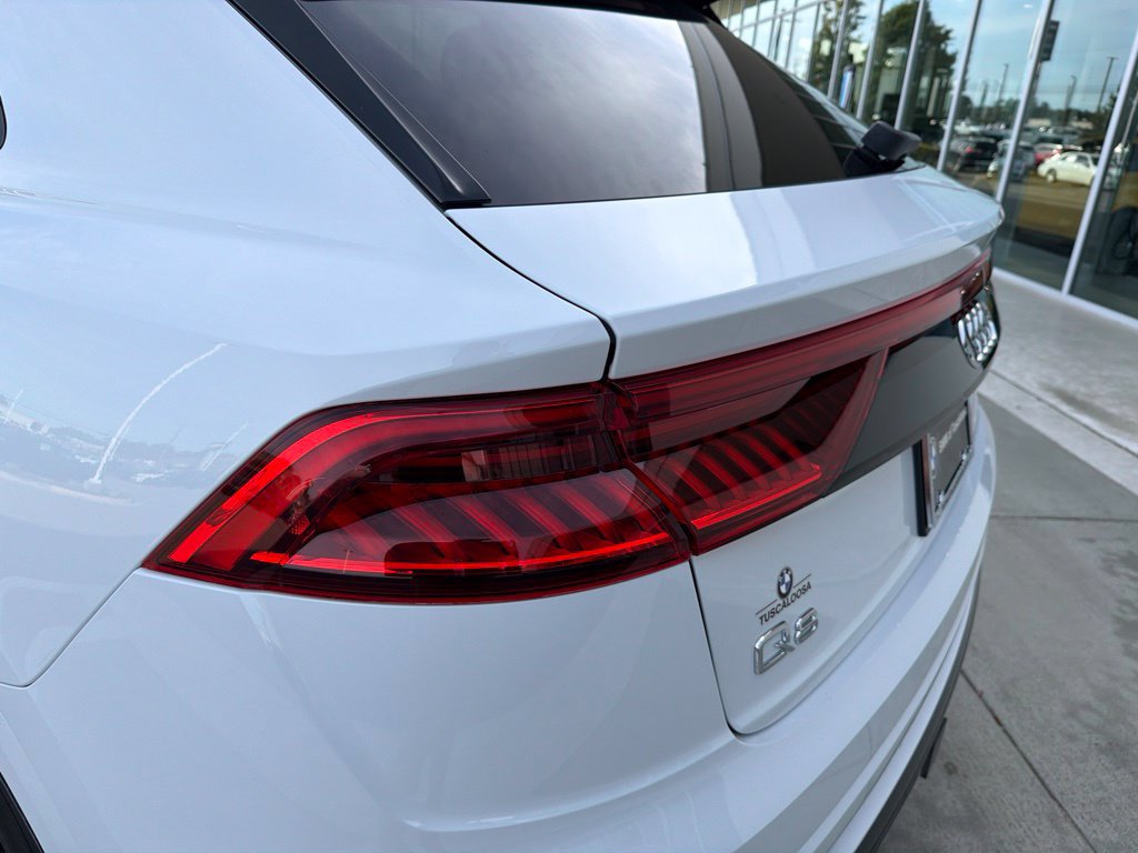 Used 2019 Audi Q8 Prestige AWD/4WD image 14