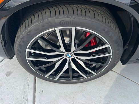 New 2026 BMW X5 xDrive40i w/ M Sport Package AWD/4WD image 35