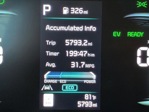 Used 2025 Kia Sportage LX FWD image 33