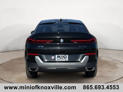 Used 2021 BMW X6 xDrive40i w/ Executive Package image 4