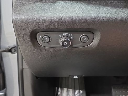 Used 2020 Chevrolet Traverse RS w/ LPO, Floor Liner Package AWD/4WD image 26
