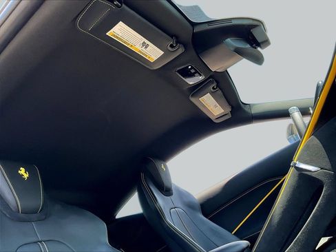 Used 2023 Ferrari Roma RWD image 29