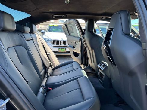 Used 2025 BMW M5 w/ Carbon Package image 16