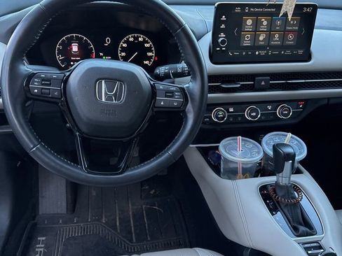 Used 2023 Honda HR-V EX-L image 8