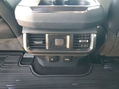 Used 2022 Ford F150 Lariat w/ Max Trailer Tow Package image 21