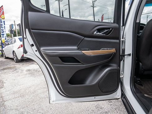 Used 2019 GMC Acadia SLE FWD image 11