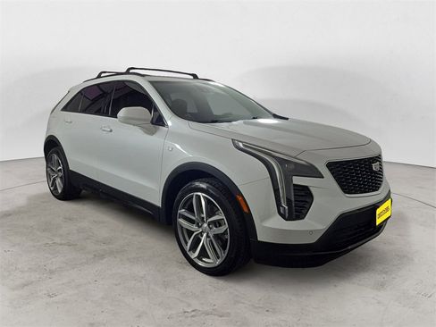 Used 2019 Cadillac XT4 Sport image 7