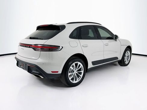 New 2026 Porsche Macan image 9