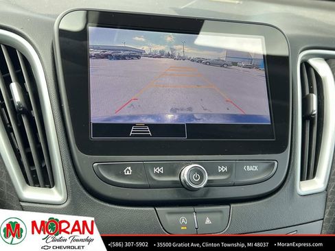 Used 2023 Chevrolet Malibu RS FWD image 20
