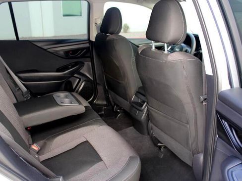 Used 2025 Subaru Outback 2.5i Basic image 14