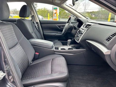 Used 2017 Nissan Altima 2.5 SV FWD image 8