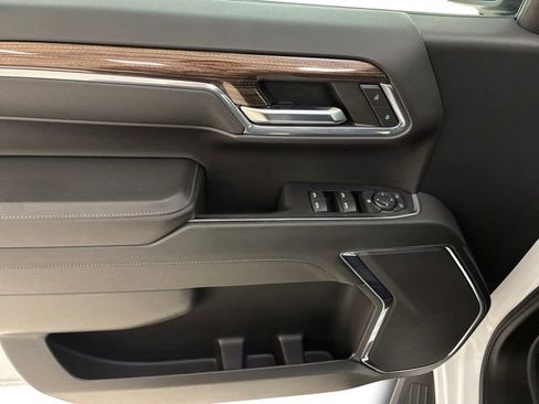 Used 2023 Chevrolet Silverado 1500 RST w/ Protection Package image 13