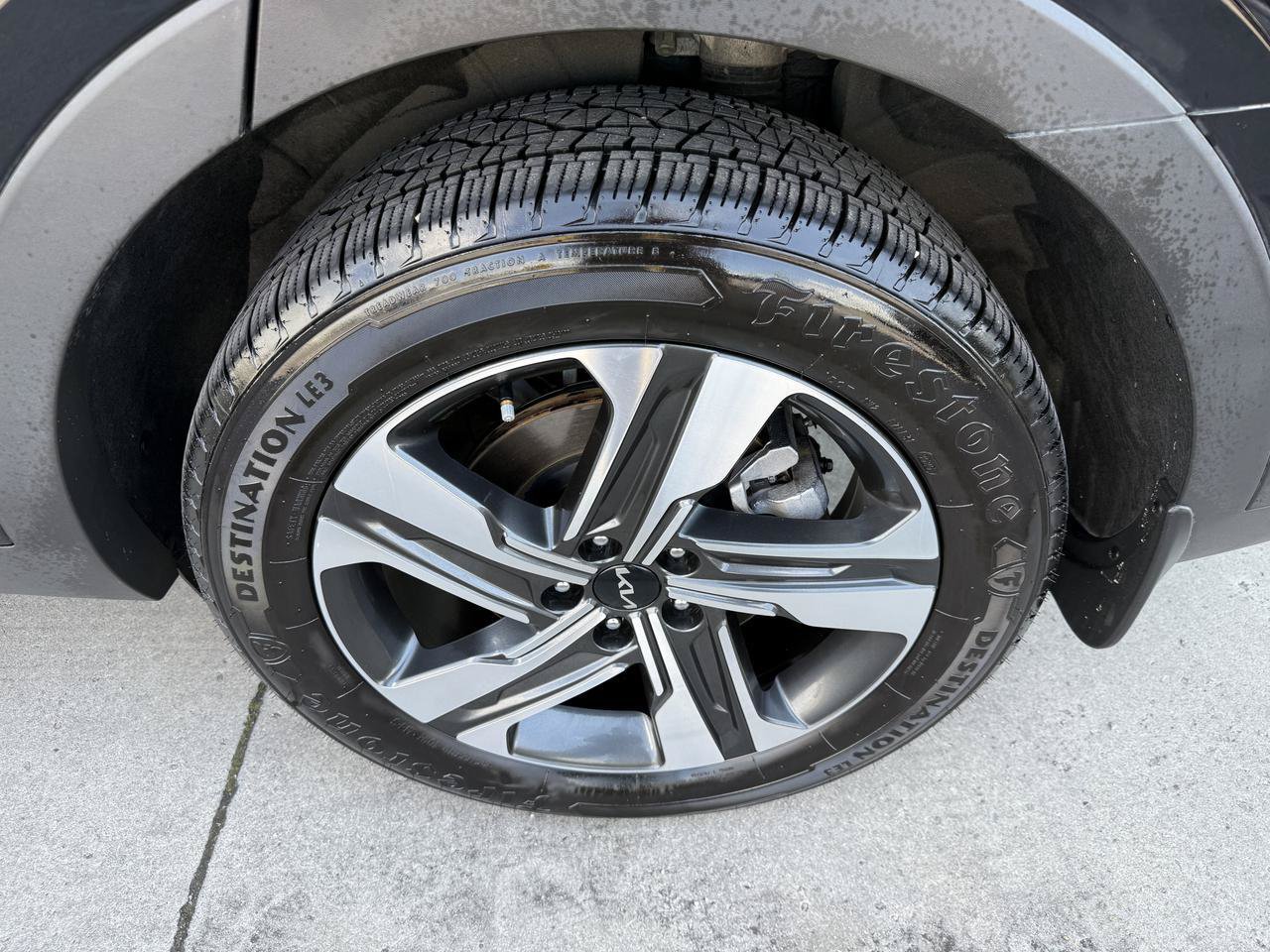 Used 2022 Kia Sorento AWD SX Prestige Plug-In Hybrid image 58
