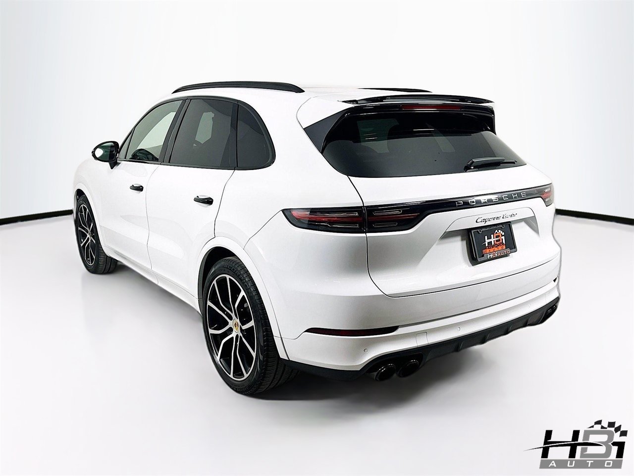 Used 2019 Porsche Cayenne Turbo w/ Premium Plus Package AWD/4WD image 7