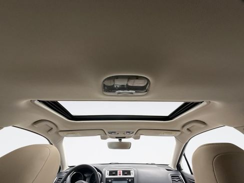 Used 2017 Subaru Outback 2.5i Limited AWD/4WD image 19