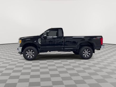 Used 2017 Ford F250 XLT w/ XLT Value Package AWD/4WD image 5