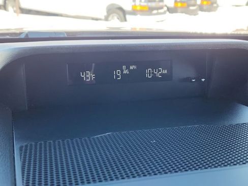 Used 2019 Subaru Ascent Premium image 44