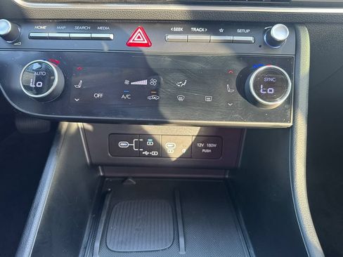 Used 2024 Hyundai Sonata SEL w/ Convenience Package FWD image 20
