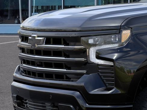 New 2026 Chevrolet Silverado 1500 High Country w/ Midnight Edition AWD/4WD image 13
