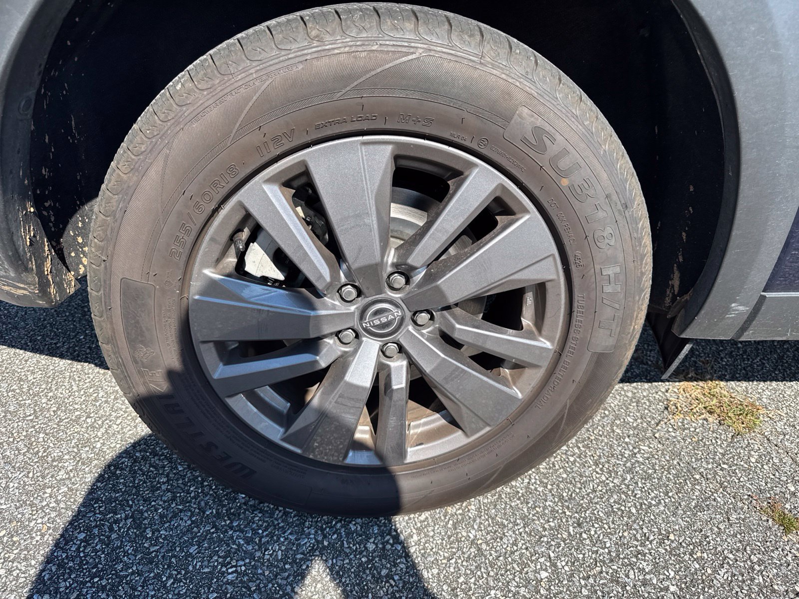 Used 2025 Nissan Pathfinder SV FWD image 11