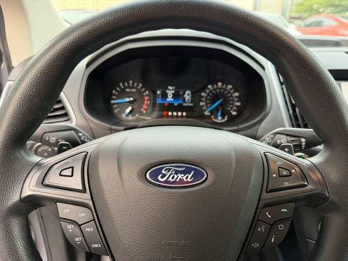 Used 2020 Ford Edge SE AWD/4WD image 22