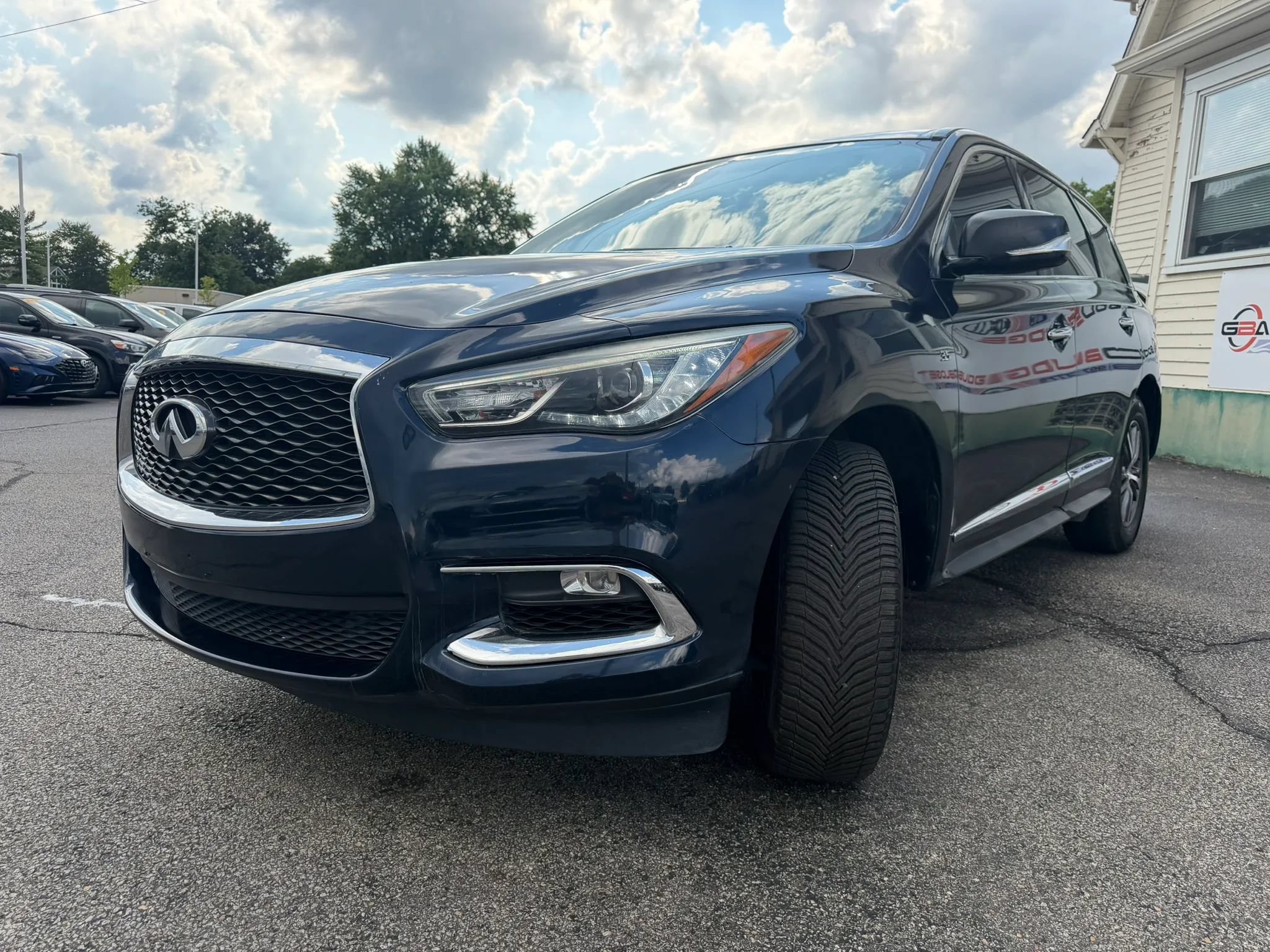 Used 2019 INFINITI QX60 Pure AWD/4WD image 9