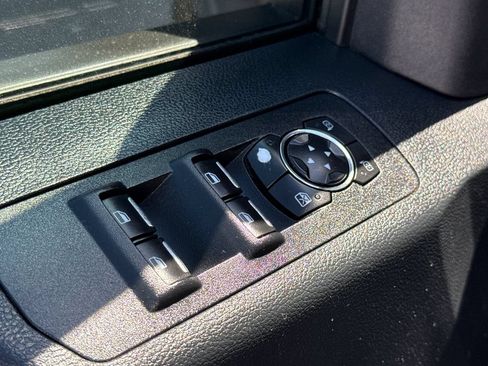 Used 2015 Ford F150 Lariat w/ Heavy-Duty Payload Package RWD image 19