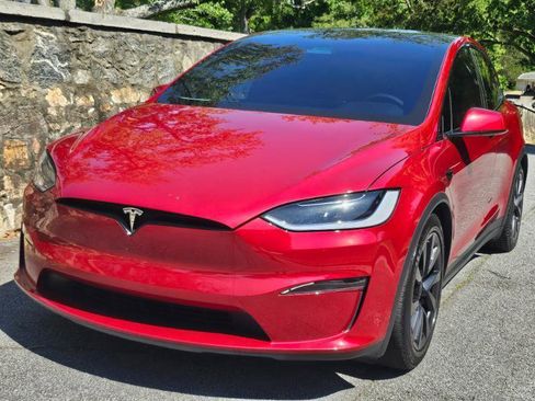 Used 2023 Tesla Model X AWD/4WD image 15