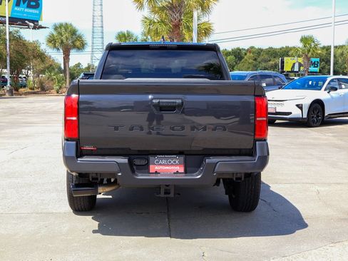 Used 2025 Toyota Tacoma SR5 RWD image 22