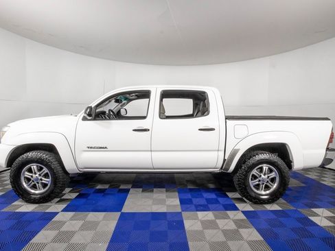 Used 2012 Toyota Tacoma PreRunner w/ SR5 Pkg image 7