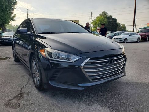 Used 2018 Hyundai Elantra SEL FWD image 1