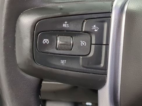 Used 2021 GMC Yukon XL SLT image 41