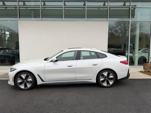 Used 2025 BMW i4 xDrive40i w/ Premium Package image 2