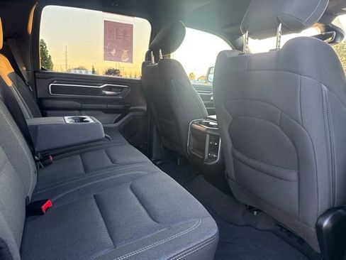 Used 2023 RAM 1500 Big Horn AWD/4WD image 31