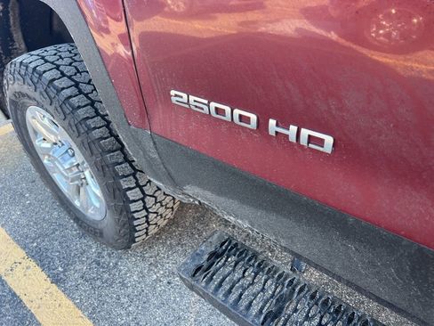 Used 2015 Chevrolet Silverado 2500 LT w/ LT Convenience Package image 7